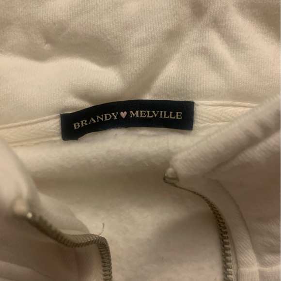 Brandy Melville sweater - Picture 2 of 2